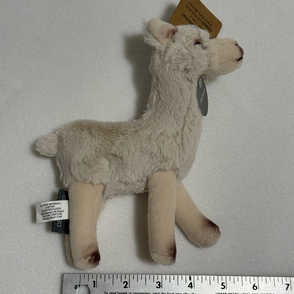 Demdaco Farm Friends Cream and Brown Plush Llama NWT